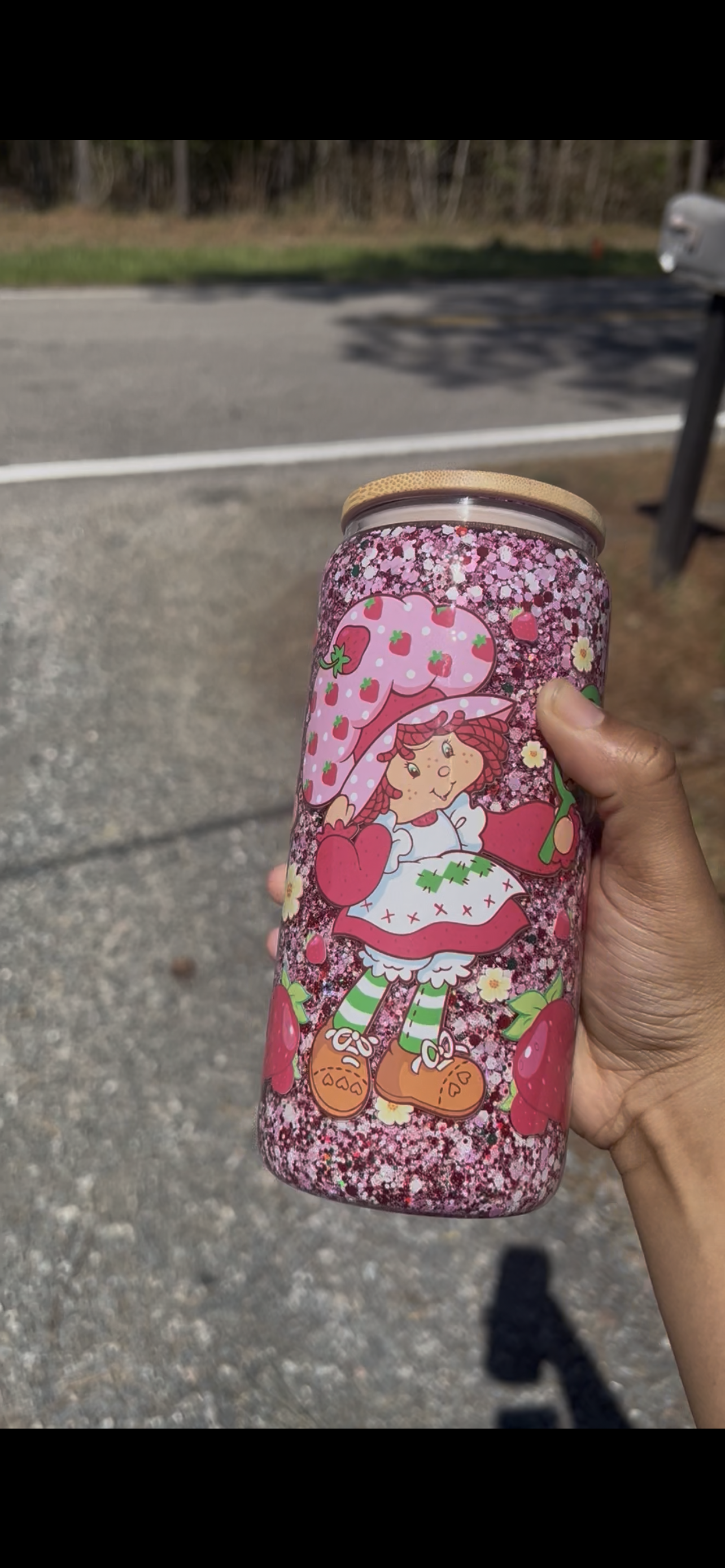 Strawberry Shortcake 20oz Glass Snowglobe