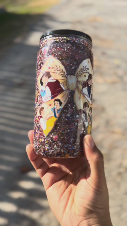 SnowWhite 16oz Acrylic Snowglobe